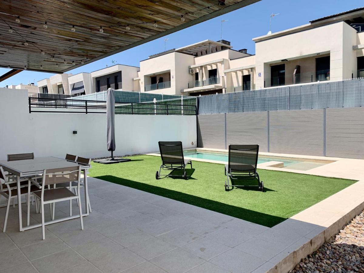 Chalet Con Piscina Privada A 25 Min De Madrid Арройомолинос Экстерьер фото